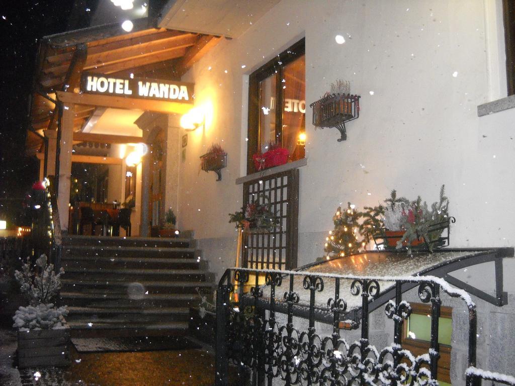 Hotel Wanda 핀졸로 외부 사진